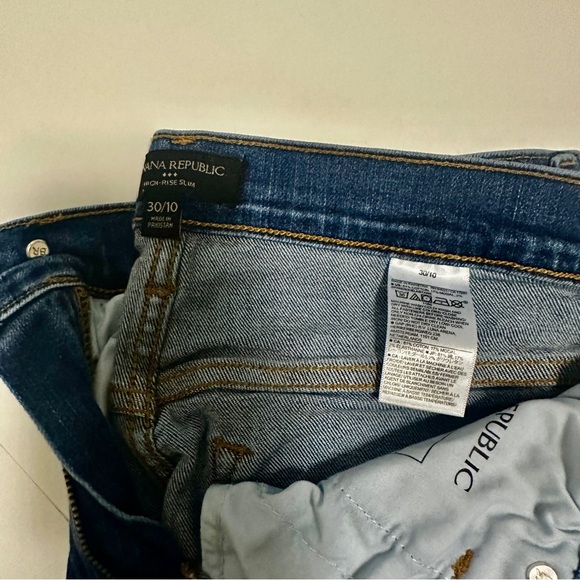 Banana Republic Straight Leg Jean Sz 30/10 - Picture 2 of 4